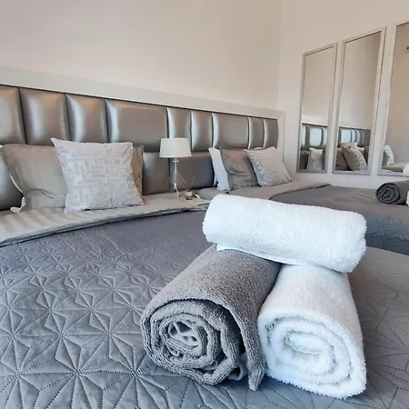 Luxury Duplex Infinity Pool Ehhouse Apartment *