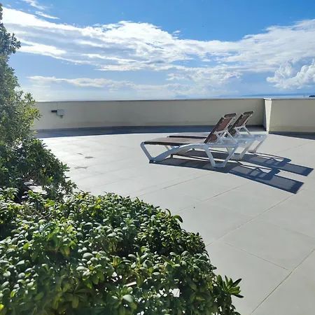 Luxury Duplex Infinity Pool - Ehhouse Estepona